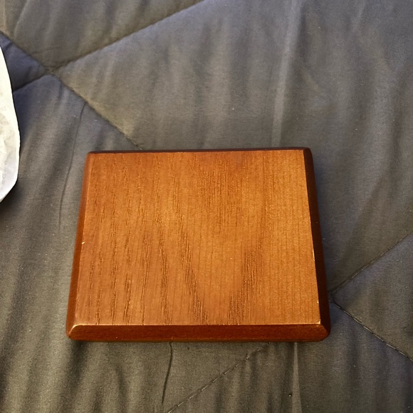 Wooden Saxophone Reed Case - Picture 3 of 5